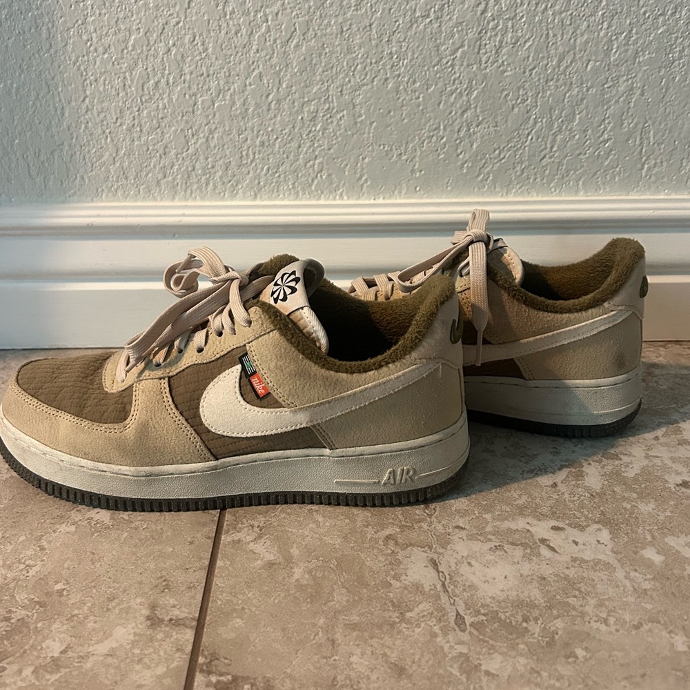 Nike LV8 Men's Shoes